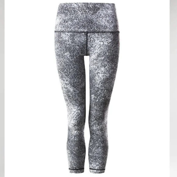 Lululemon Wunder Under Crop (Hi-Rise)Luon Spray Jacquard White Black Sz 4 - Picture 2 of 7